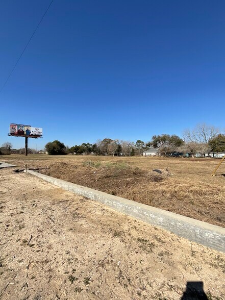 I 45, La Marque, TX à vendre - Photo du bâtiment - Image 3 de 20