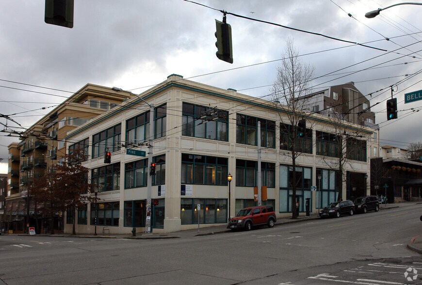 400 E Pine St, Seattle, WA à louer - Photo du bâtiment - Image 2 de 5