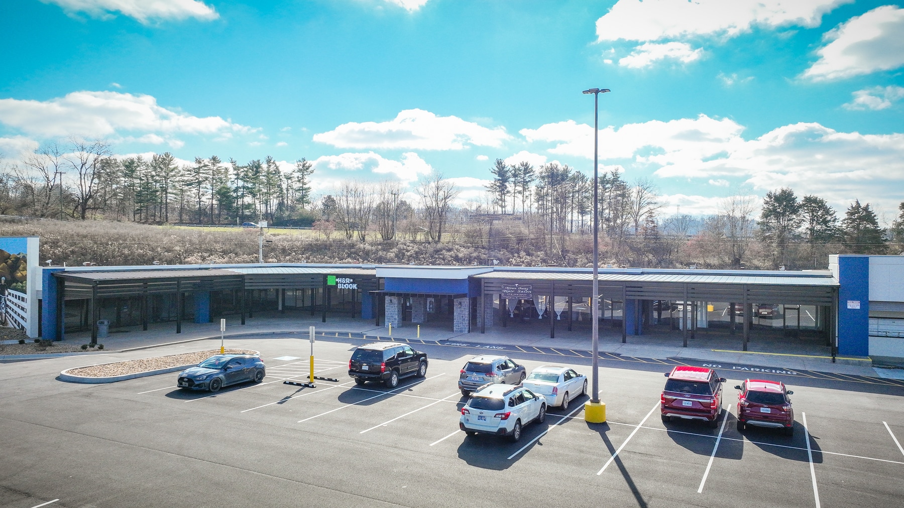 510-574 Cummings St, Abingdon, VA for lease Building Photo- Image 1 of 4