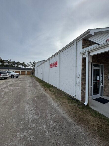 1412 Live Oak St, Beaufort, NC à vendre - Photo du bâtiment - Image 2 de 6