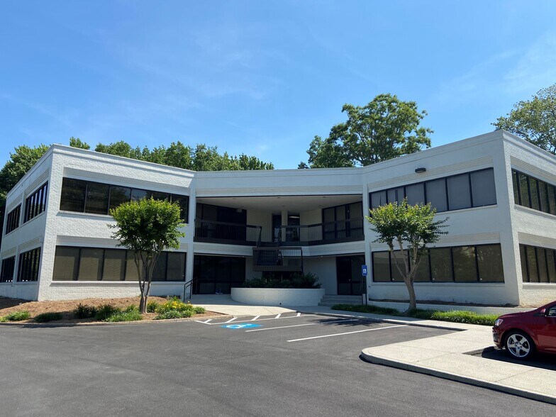 2060 E Exchange Pl, Tucker, GA for lease - Building Photo - Image 2 of 3