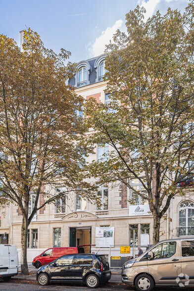 13 Avenue Hoche, Paris à louer - Photo du bâtiment - Image 3 de 10