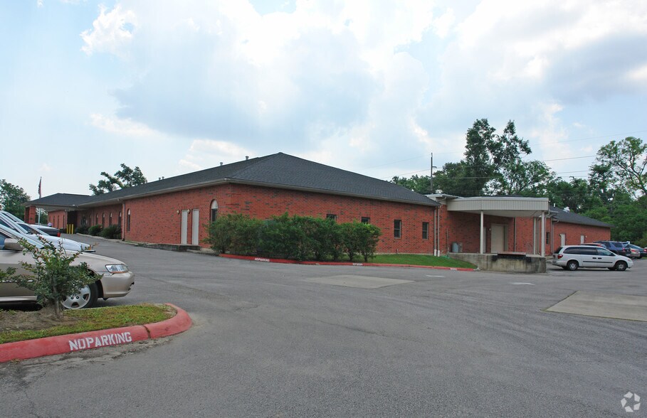 3420 Veterans Cir, Beaumont, TX à vendre - Photo principale - Image 1 de 6