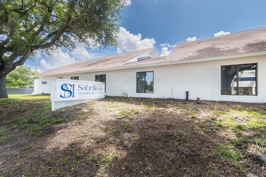 2501 S Tamiami Trl, Sarasota, FL for lease - Building Photo - Image 3 of 31