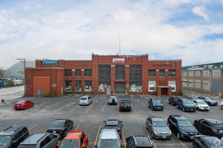 5301-5323 S Western Blvd, Chicago, IL for lease - Building Photo - Image 2 of 21