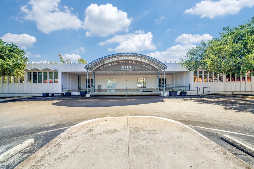 4118 McCullough Ave, San Antonio, TX à louer - Photo du bâtiment - Image 2 de 13