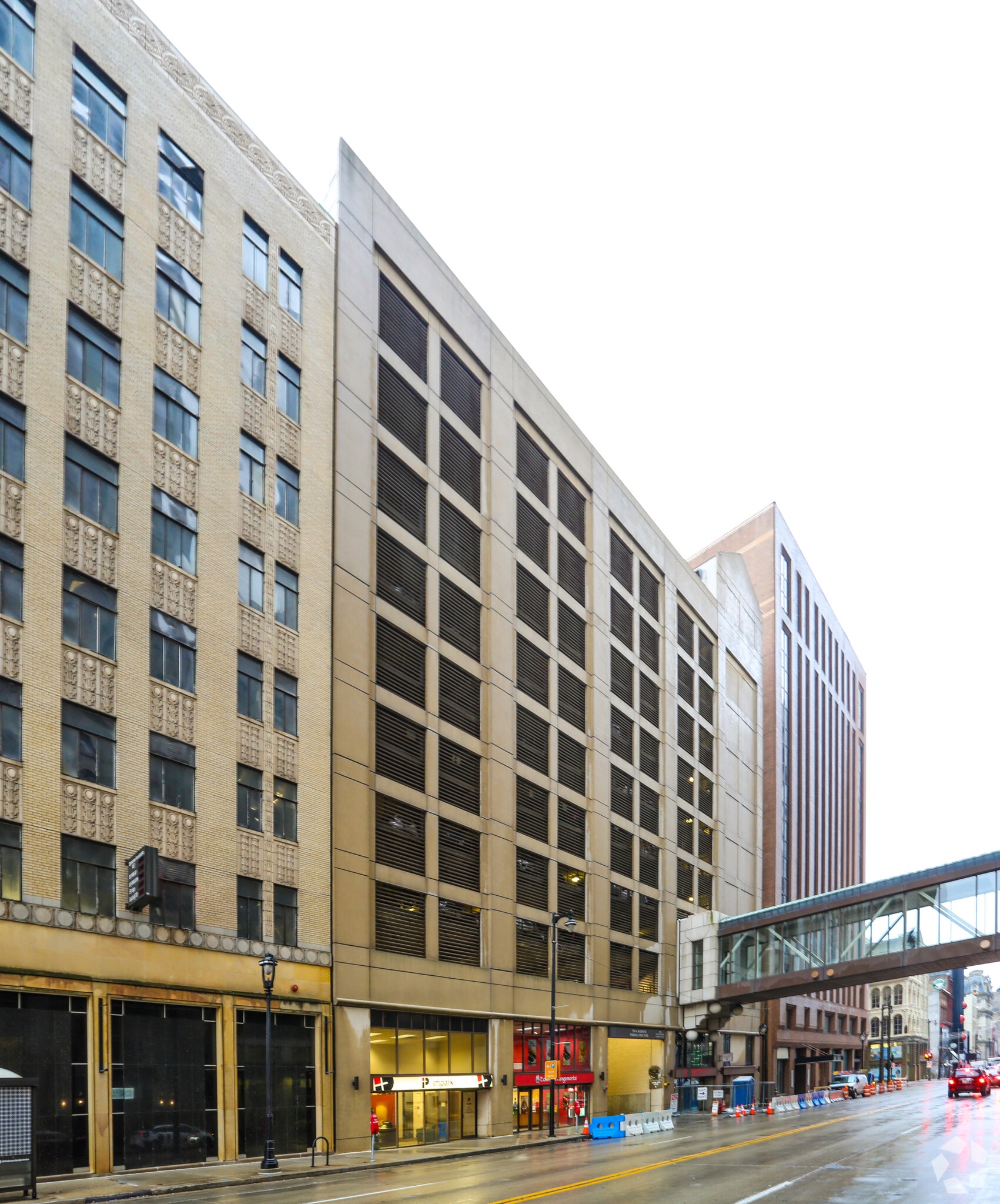 720 N Water St, Milwaukee, WI for lease Building Photo- Image 1 of 5