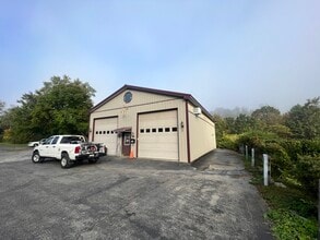 45 E Bacon St, Pottsville, PA à louer Photo intérieure- Image 2 de 24