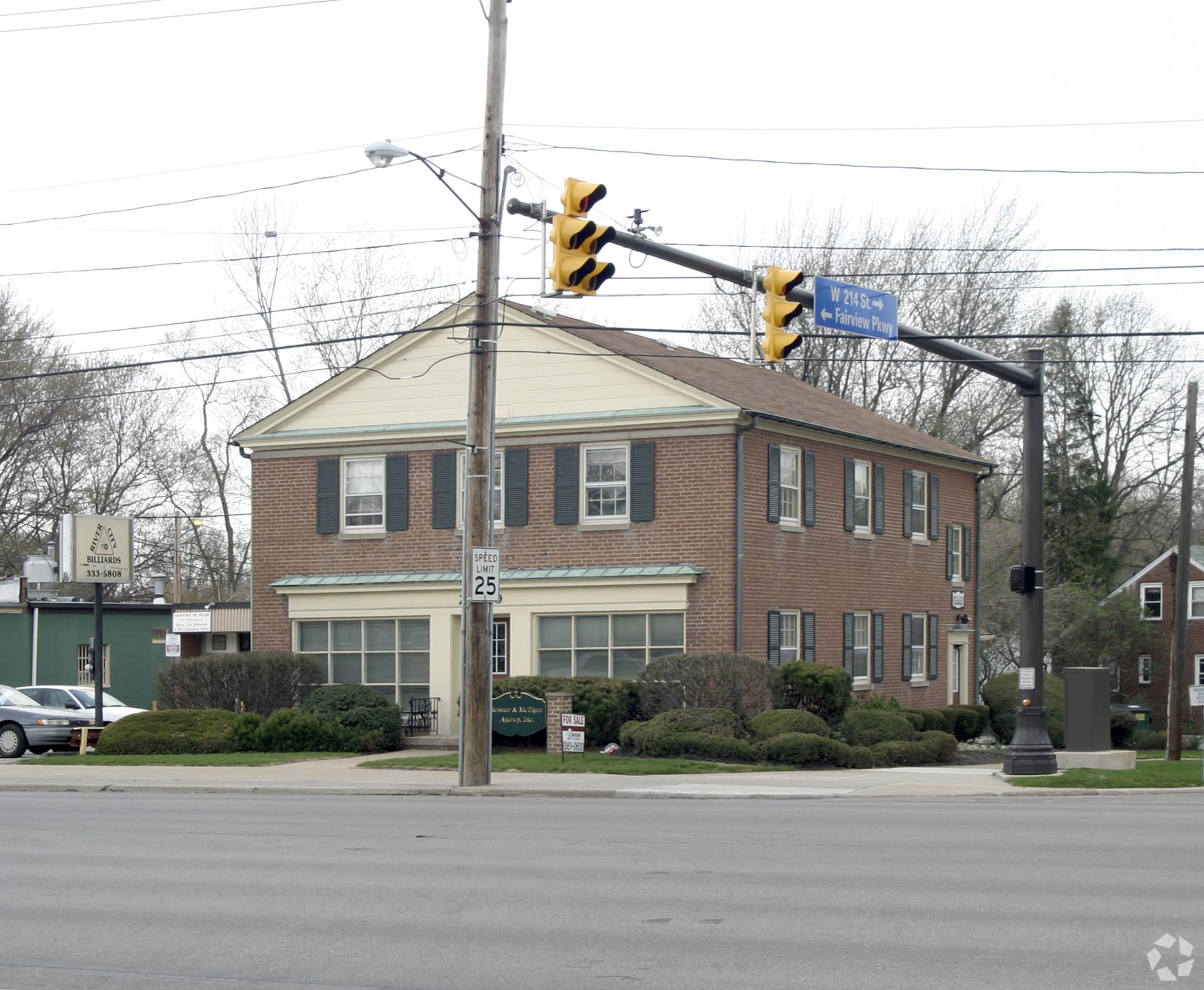 21400 Lorain Rd, Fairview Park, OH for sale Primary Photo- Image 1 of 10