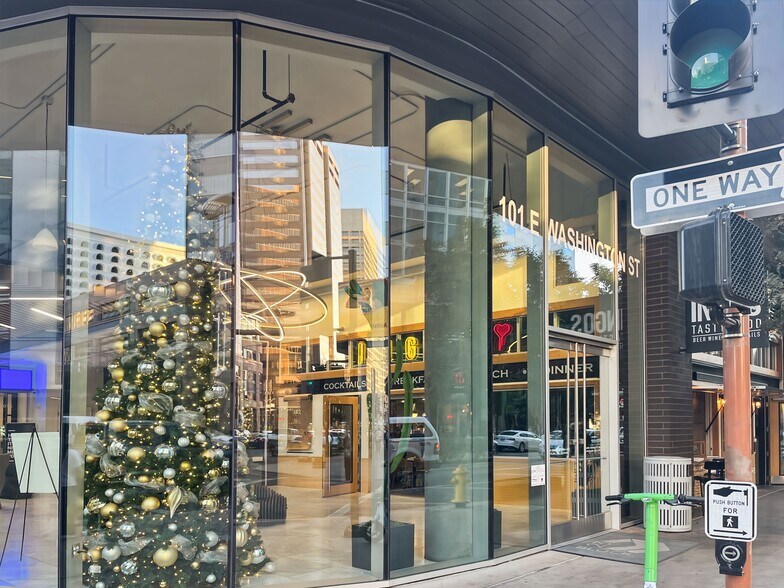 101 E Washington St, Phoenix, AZ à louer - Photo du bâtiment - Image 2 de 21