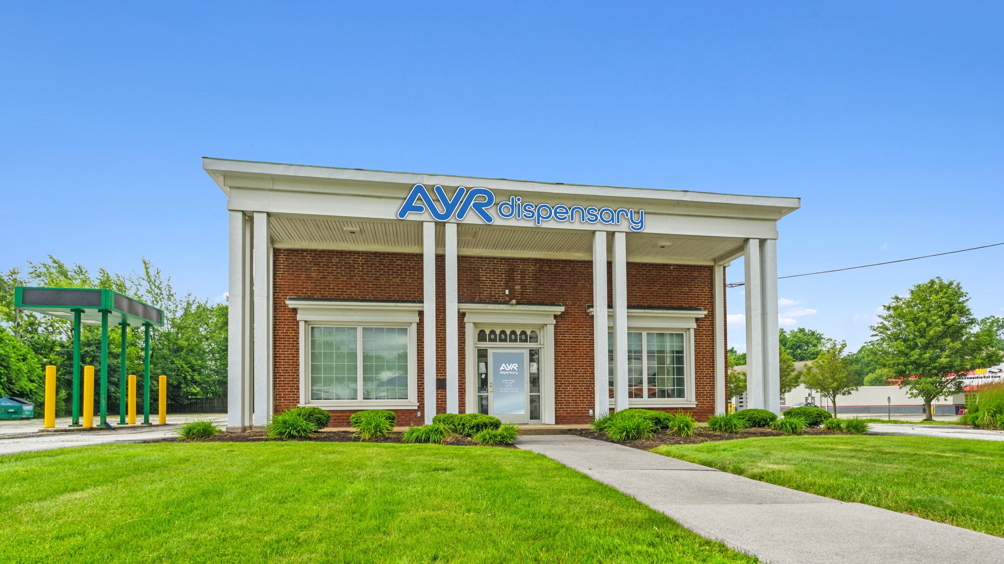 6555 Pearl Rd, Parma Heights, OH for sale Building Photo- Image 1 of 7