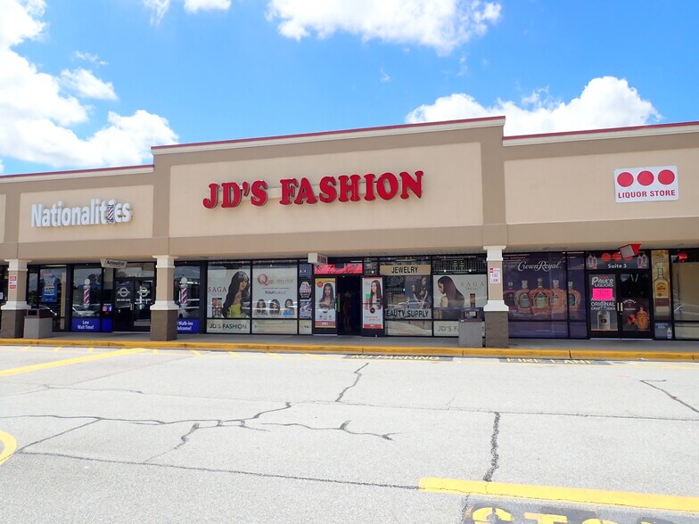 10050-10060 Two Notch Rd, Columbia, SC à louer - Photo du bâtiment - Image 3 de 5