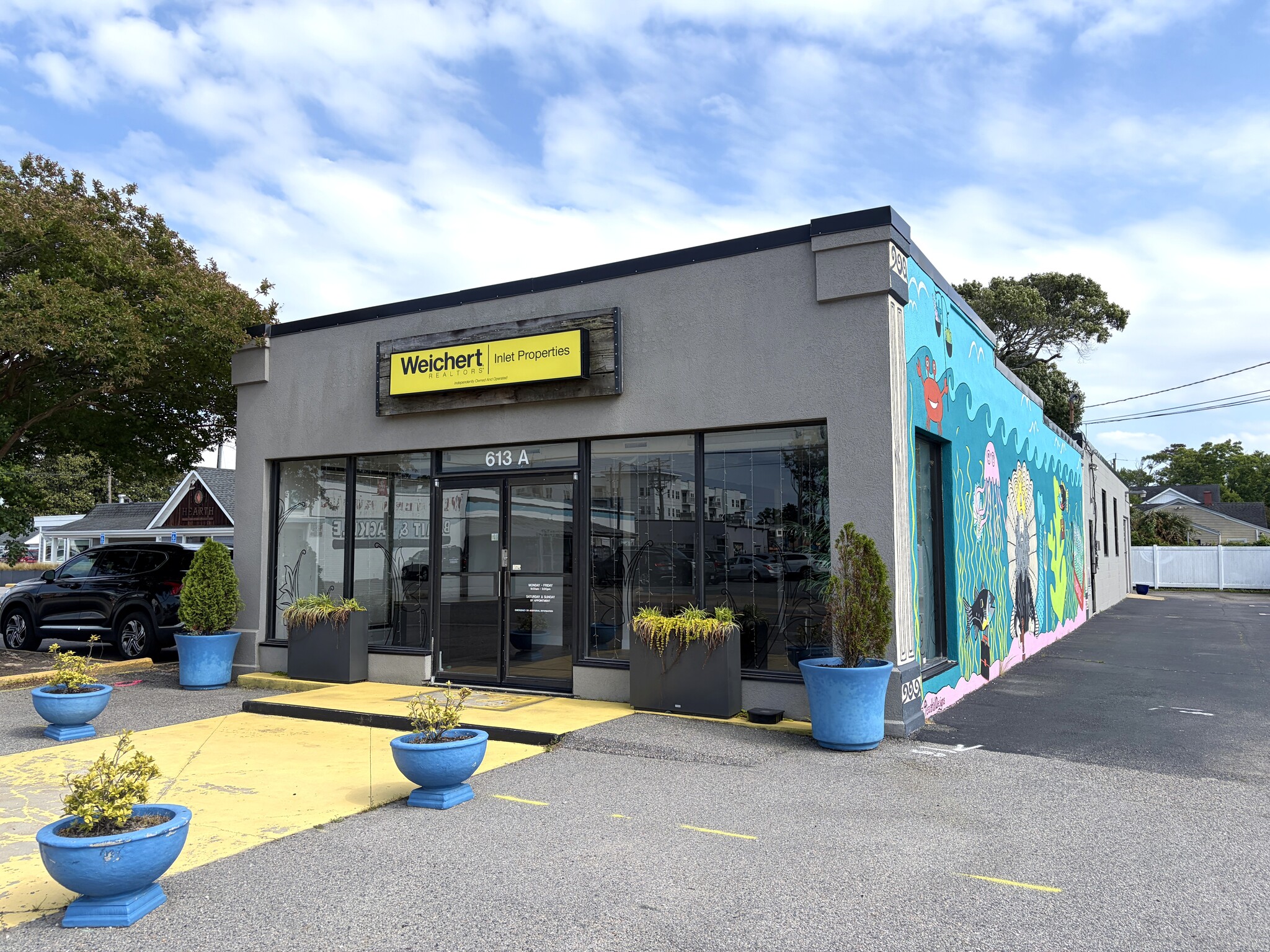 613 Virginia Beach Blvd, Virginia Beach, VA for lease Building Photo- Image 1 of 9