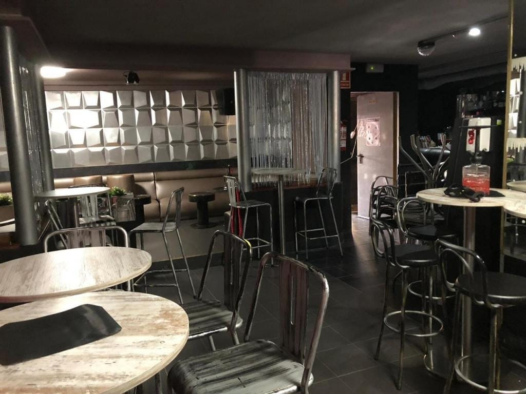 Montcada i Reixac, BAR 08110 - Unit - -  - Interior Photo - Image 2 of 14