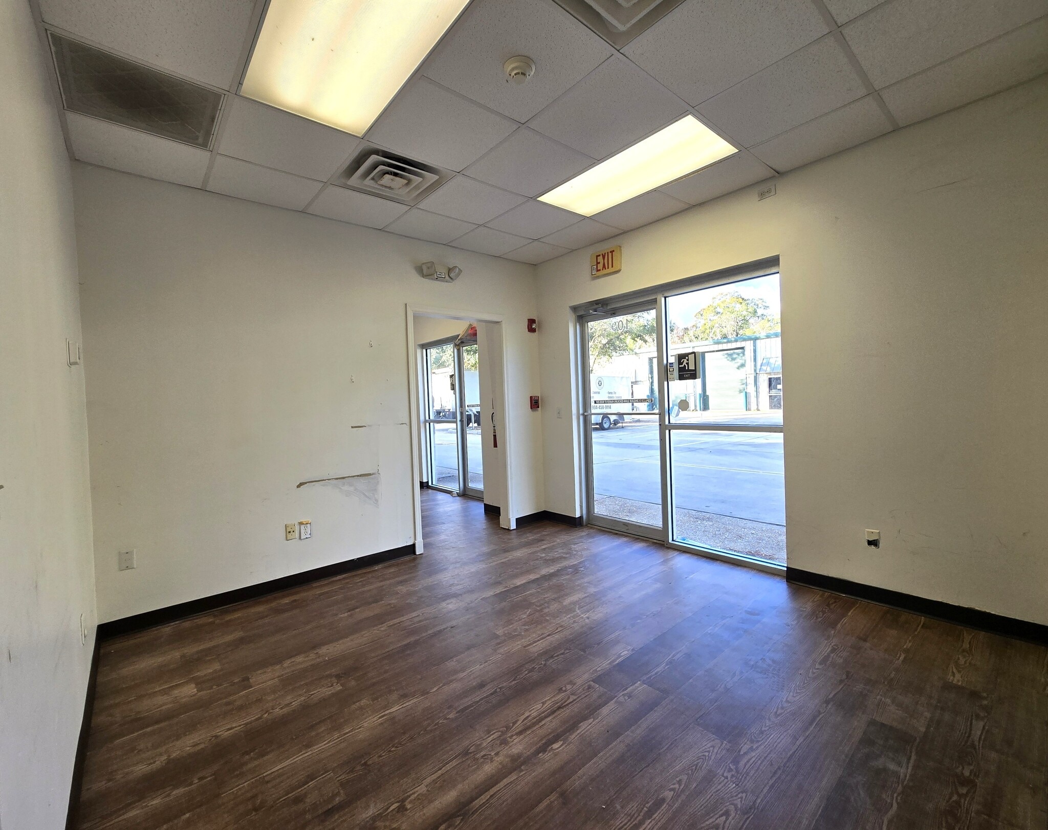 7540 103rd St, Jacksonville, FL à louer Photo intérieure- Image 1 de 6