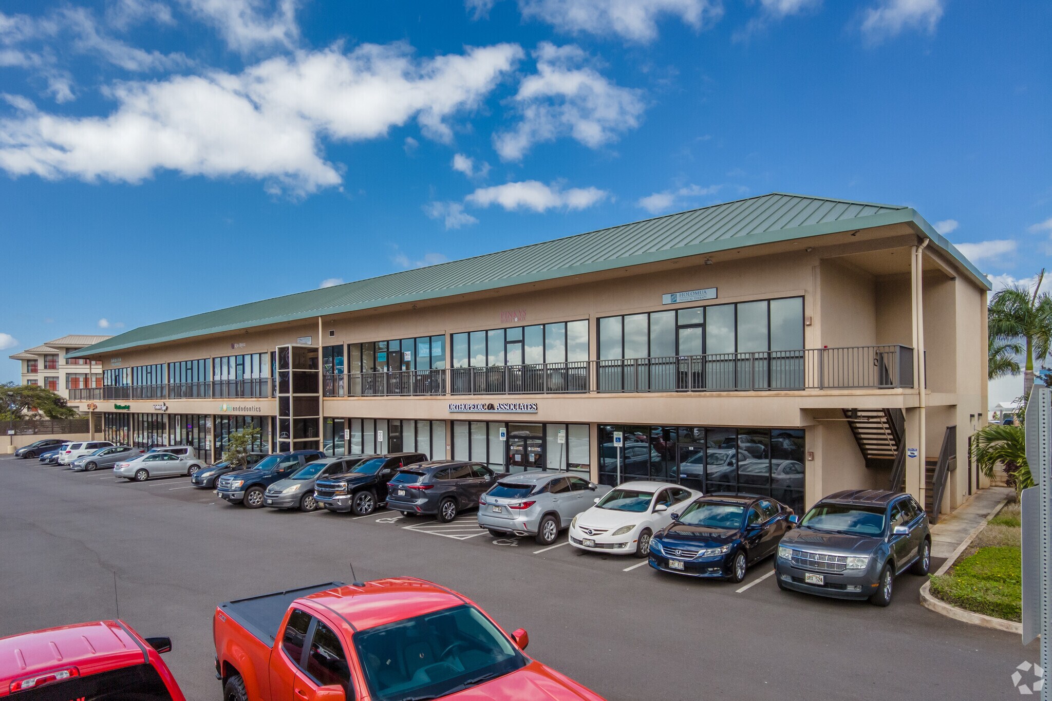 94-1144 Ka Uka Blvd, Waipahu, HI for lease Primary Photo- Image 1 of 22