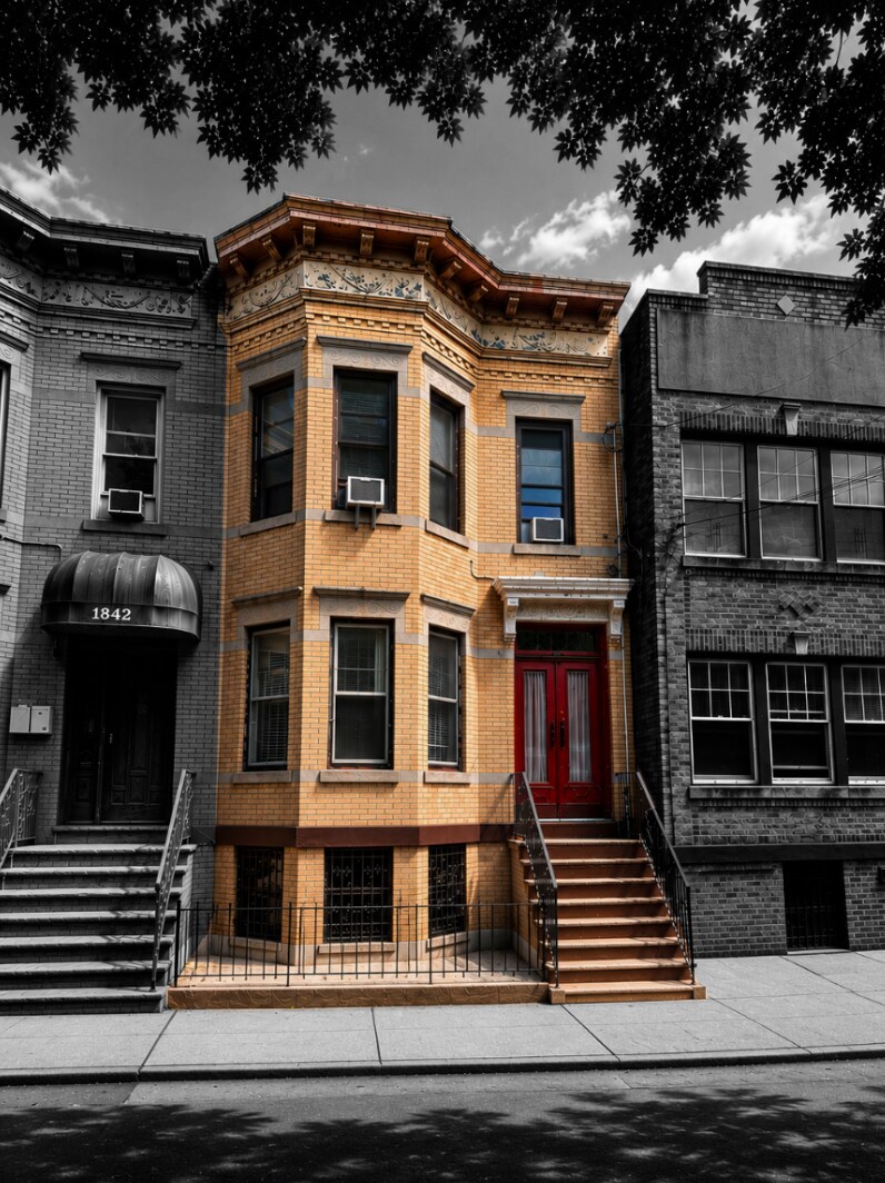 1840 Norman St, Ridgewood, NY à vendre Photo du bâtiment- Image 1 de 17