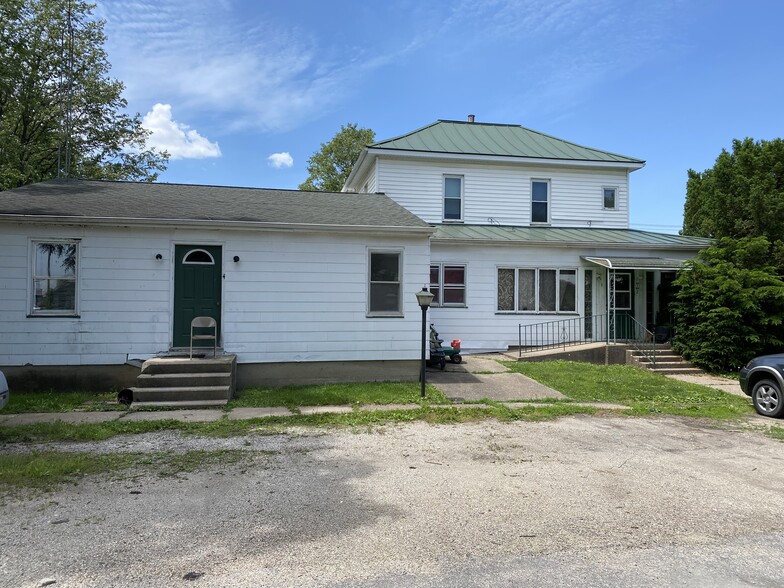 104 S Oak St, Donnellson, IA for sale - Primary Photo - Image 1 of 1