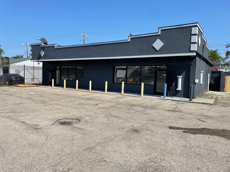 19000 W Warren Ave, Detroit, MI à vendre - Photo du bâtiment - Image 1 de 4