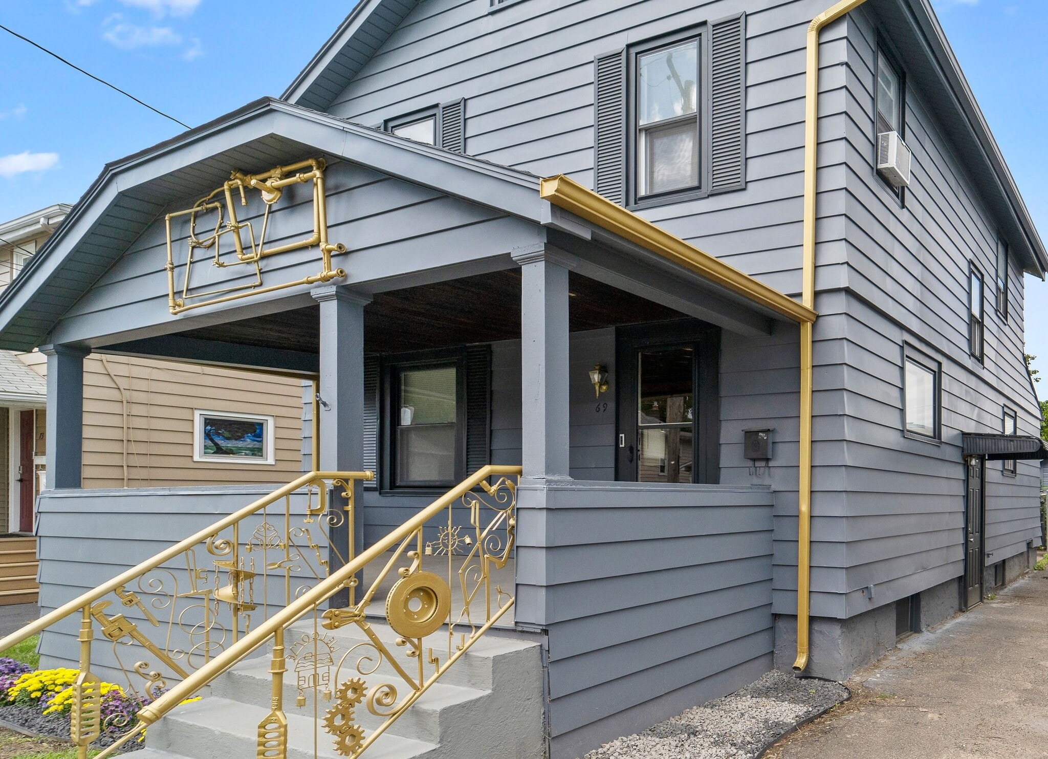 69 Theron St, Johnson City, NY for sale Primary Photo- Image 1 of 2