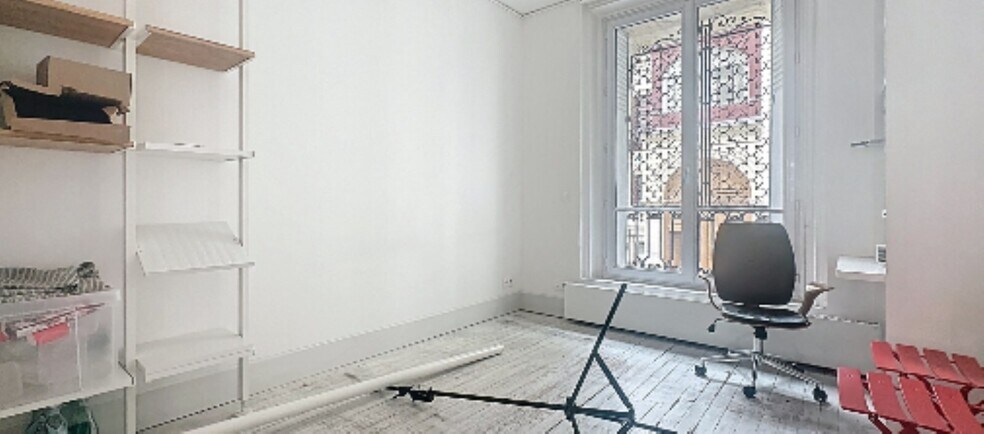 167 Boulevard Du Montparnasse, Paris for sale - Building Photo - Image 3 of 4