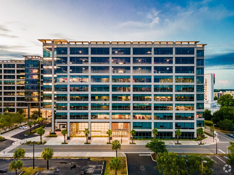 4050 W Boy Scout Blvd, Tampa, FL à louer - Photo du bâtiment - Image 3 de 5
