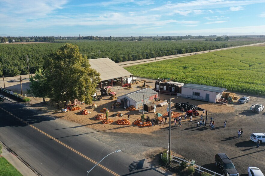 716 N Daubenberger Rd, Turlock, CA à vendre - Aérien - Image 1 de 7