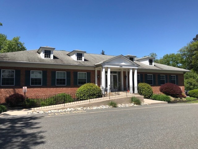 280 N Providence Rd, Media, PA à louer - Photo du bâtiment - Image 3 de 12