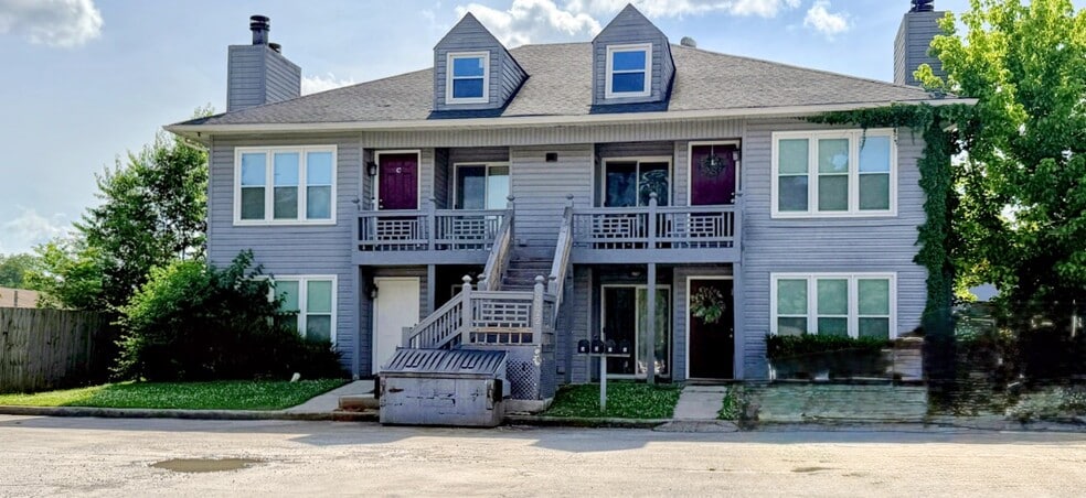 Huntsville Alabama 30-units for sale portfolio of 5 properties for sale on LoopNet.ca - Building Photo - Image 2 of 10