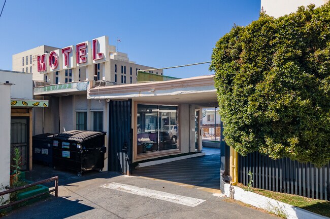 More details for Altman Apartments Portfolio – for Sale, Los Angeles, CA