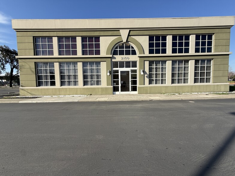 2150 Mariner Square Dr, Alameda, CA à louer - Photo principale - Image 1 de 47