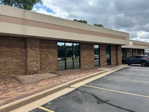 1820 Post Rd, Plover, WI for lease Building Photo- Image 2 of 9