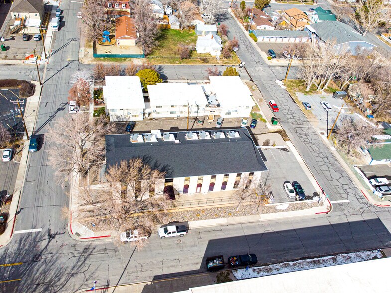 504 E Musser St, Carson City, NV à louer - Photo du bâtiment - Image 2 de 5