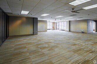 1777 Reisterstown Rd, Pikesville, MD for lease Interior Photo- Image 2 of 8