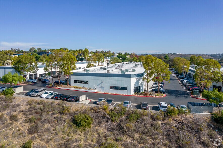 6185 Cornerstone Ct E, San Diego, CA à louer - Aérien - Image 2 de 5