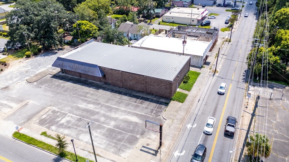 802 Pennsylvania Ave, Savannah, GA à vendre - Photo du bâtiment - Image 3 de 21