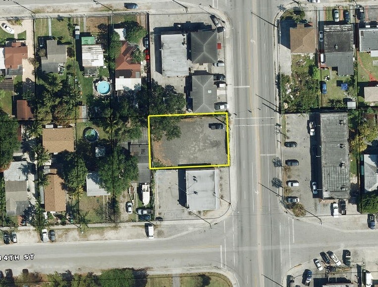 3450 NW 32nd Ave, Miami, FL à vendre - Photo du bâtiment - Image 2 de 6
