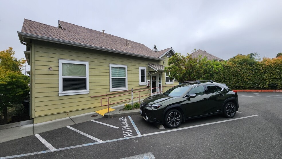 496-506 S Main St, Sebastopol, CA for lease - Building Photo - Image 2 of 28
