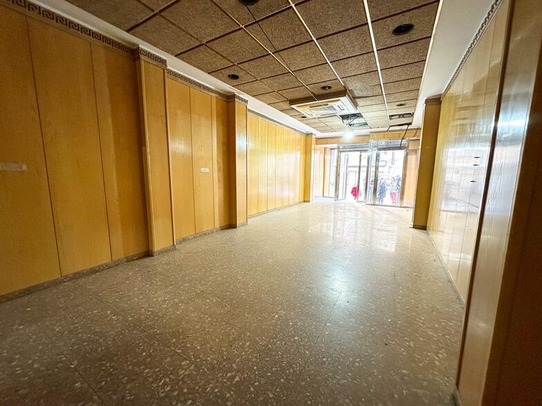 Retail in Cieza, Murcia for lease - Lobby - Image 2 of 14