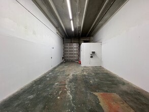 8254 Bama Ln, West Palm Beach, FL à louer Photo intérieure- Image 2 de 7