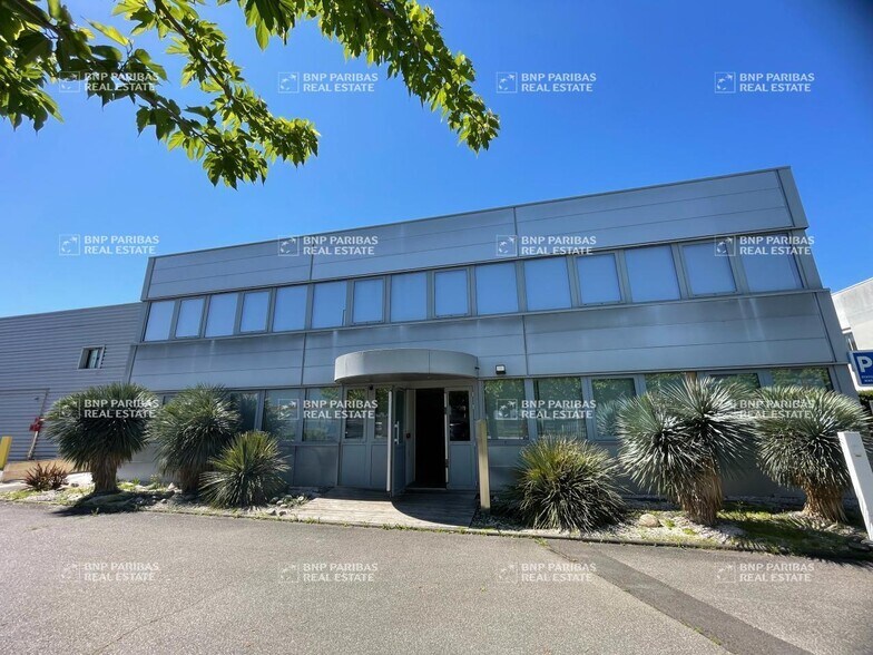 Local d'activités dans Toulouse à vendre - Photo du bâtiment - Image 2 de 22