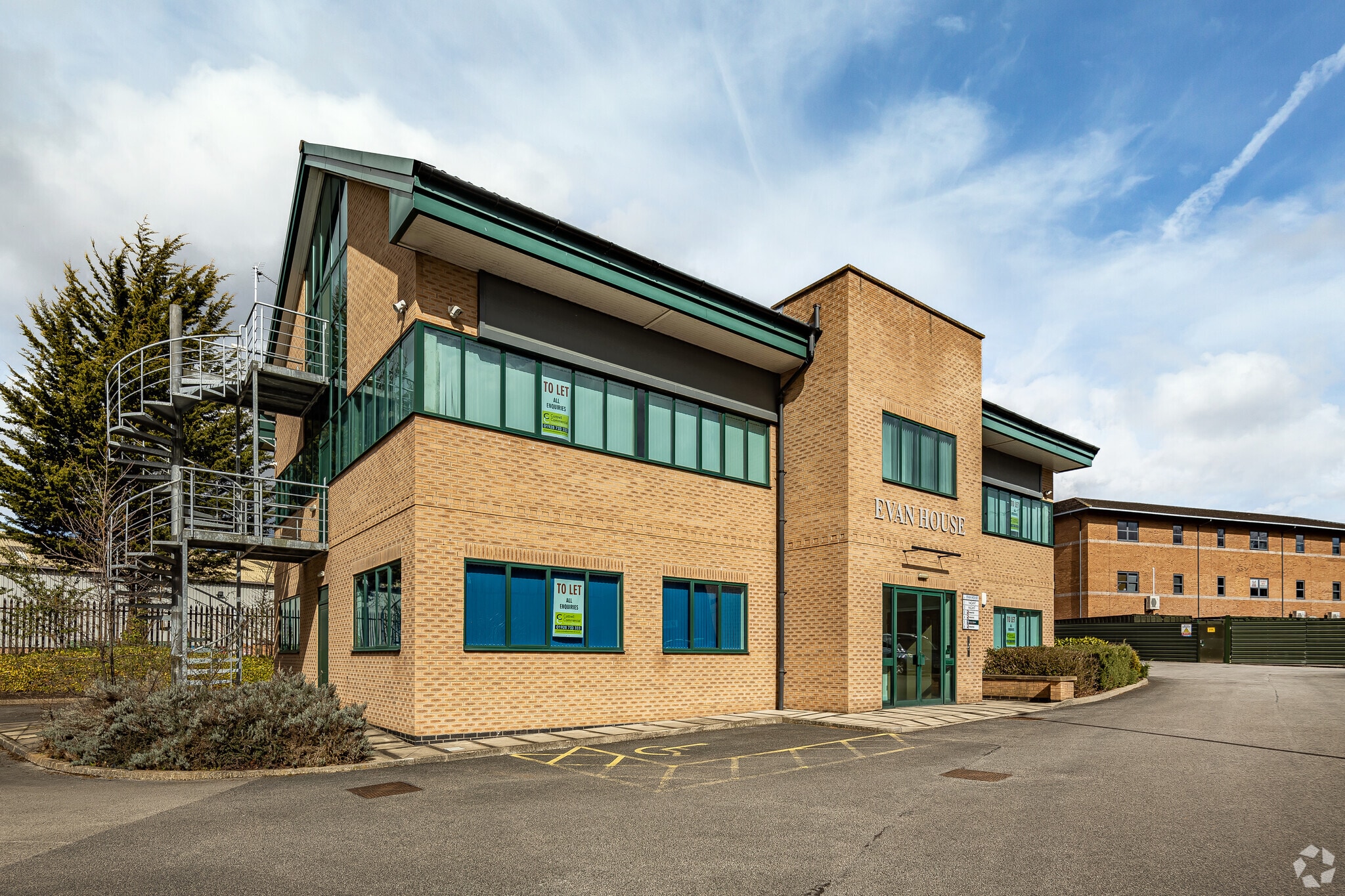 Clifton Rd, Runcorn for sale Primary Photo- Image 1 of 5