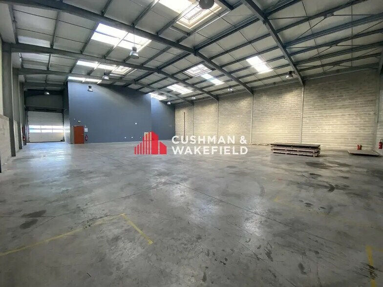 Flex dans Toulouse à louer - Photo du bâtiment - Image 2 de 7