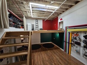 209 Morgan Ave, Brooklyn, NY à louer Photo intérieure- Image 2 de 4