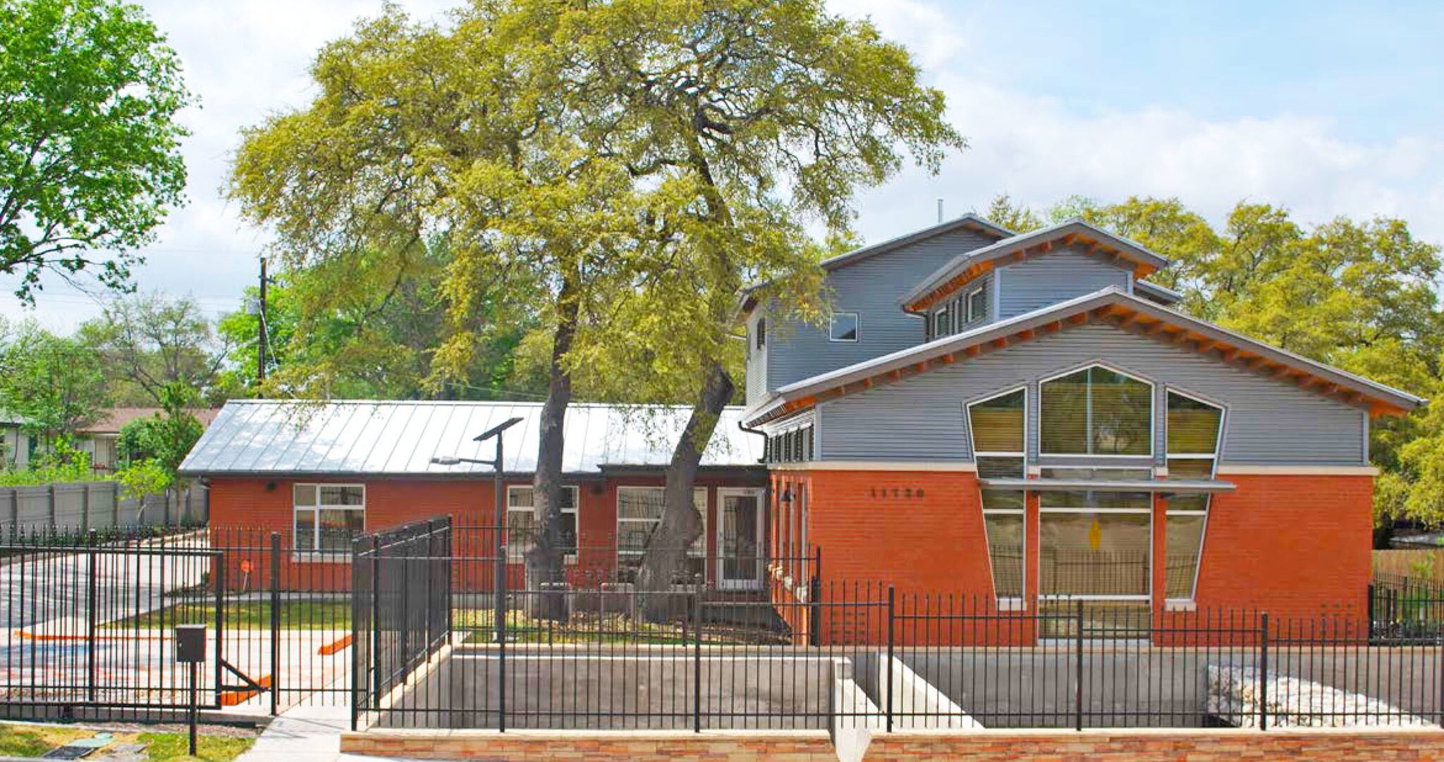 11720 N I-35, Austin, TX for lease Building Photo- Image 1 of 8