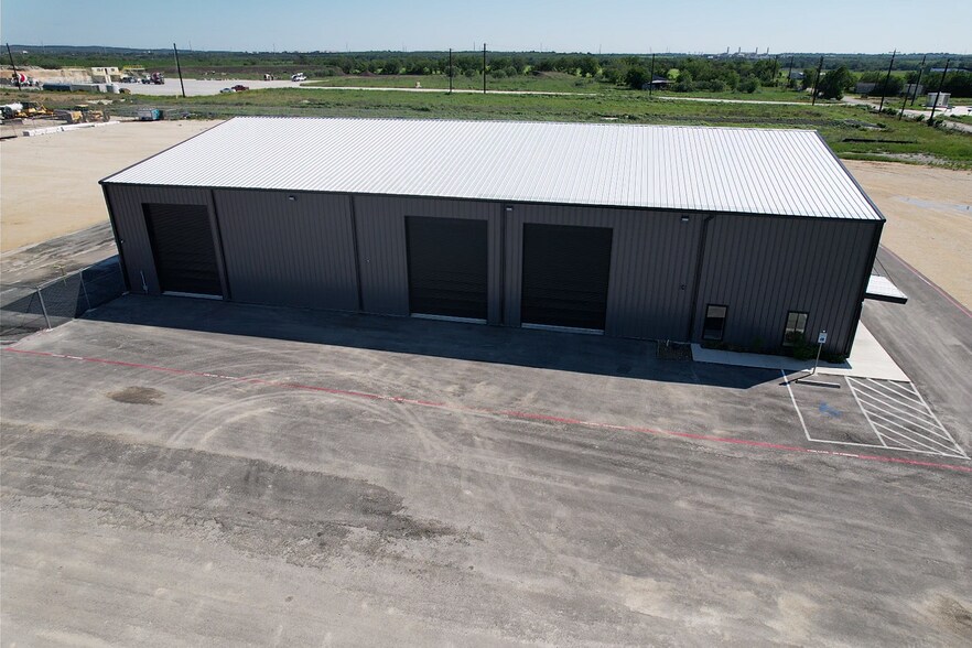 729 Soechting Rd, New Braunfels, TX for sale - Building Photo - Image 2 of 8