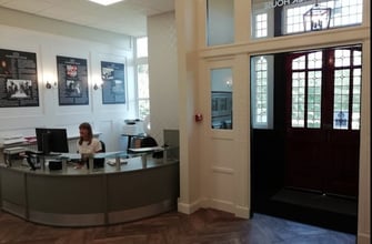 Kingswick Dr, Ascot for lease Interior Photo- Image 2 of 6