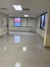 6801-6925 W Colonial Dr, Orlando, FL for lease Interior Photo- Image 2 of 6