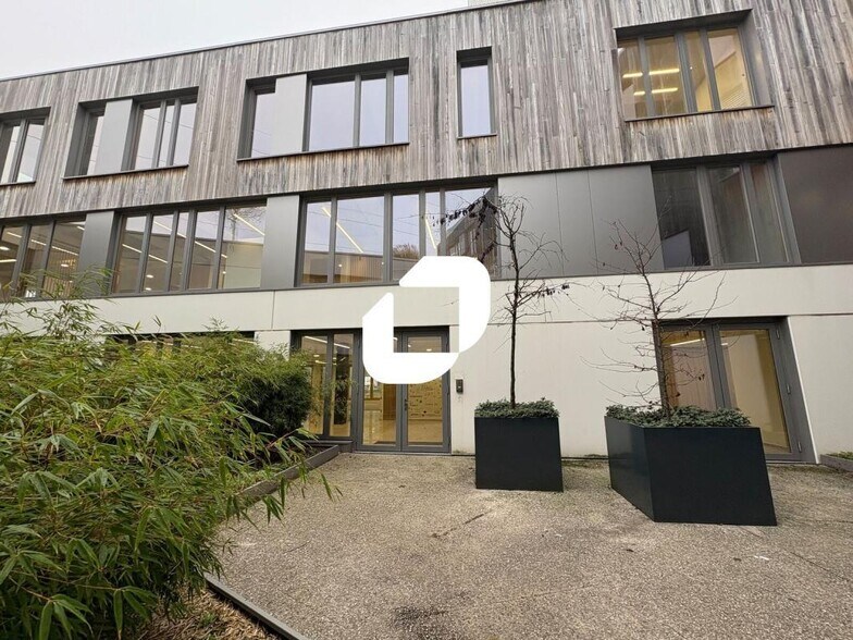 Boulevard De Tournai, Lezennes for lease - Building Photo - Image 3 of 21