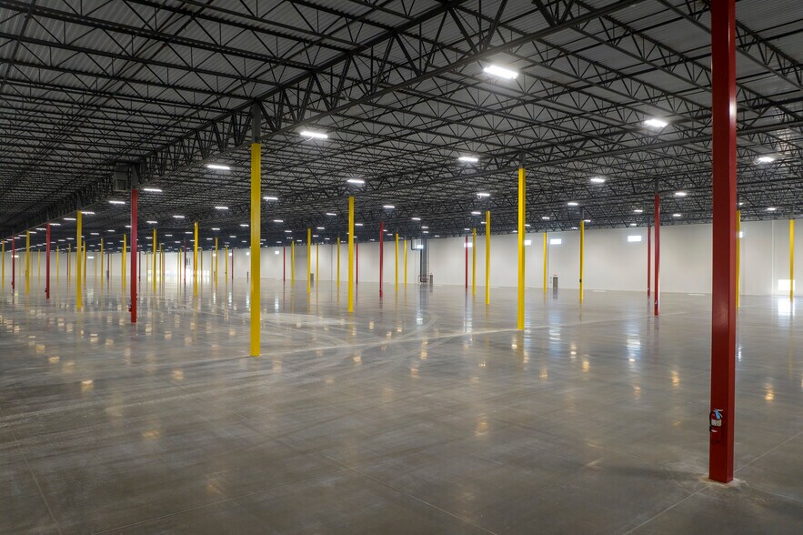 9997 Mississippi St, Crown Point, IN à louer - Photo intérieure - Image 3 de 4